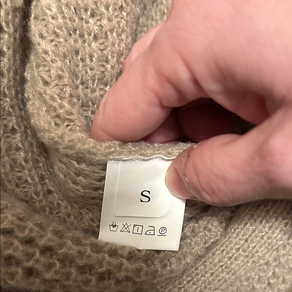 Beige Knit Women Sweater - Picture 3 of 5